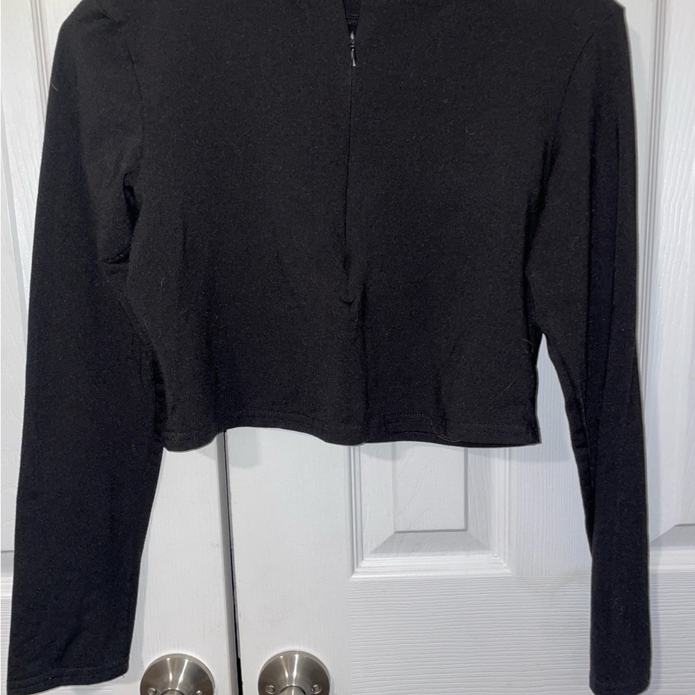 SHEIN Black Fitted Crop Long Sleeve Tee
